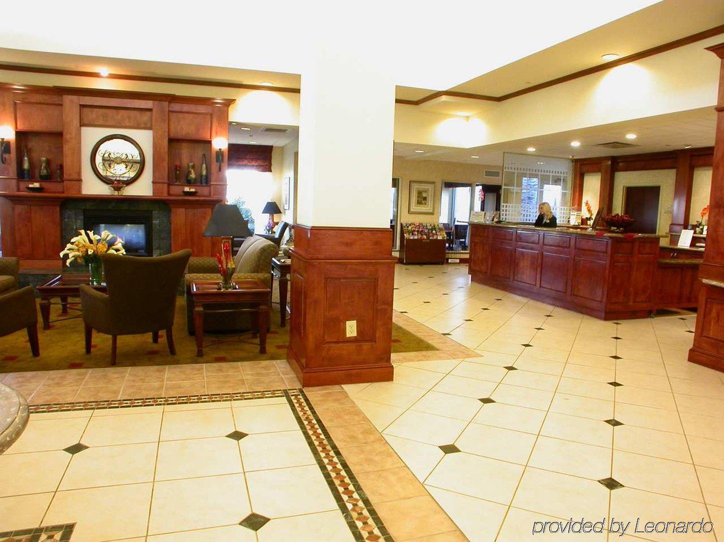 فندق فاييتفيل، كارولاينا الشماليةفي  هوليداي إن إكسبريس فايتفيل المظهر الخارجي الصورة